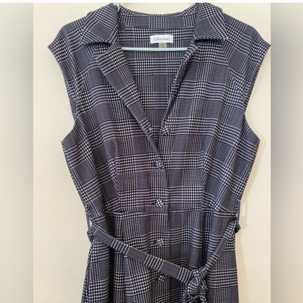 Calvin Klein Houndstooth Belted Midi Dress